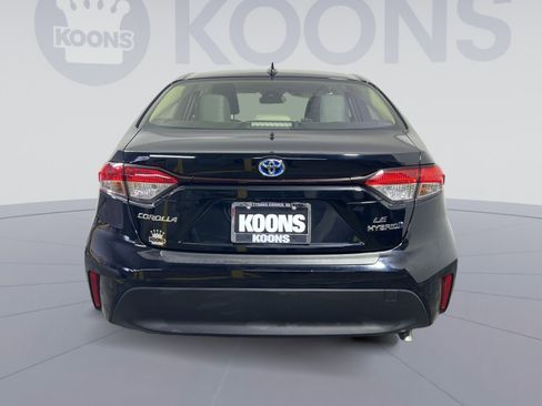 Used 2024 Toyota Corolla LE image 5