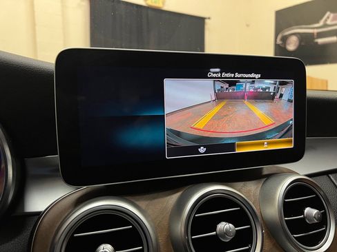 Used 2019 Mercedes-Benz C 300 C 300 image 26