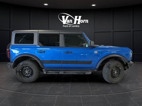 New 2026 Ford Bronco Big Bend w/ Black Diamond Package AWD/4WD image 2