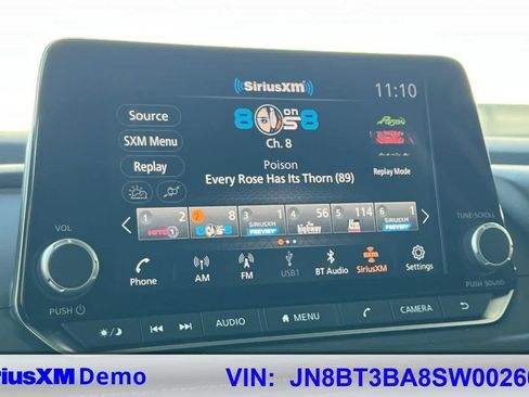 Used 2025 Nissan Rogue SV w/ SV Premium Package FWD image 37