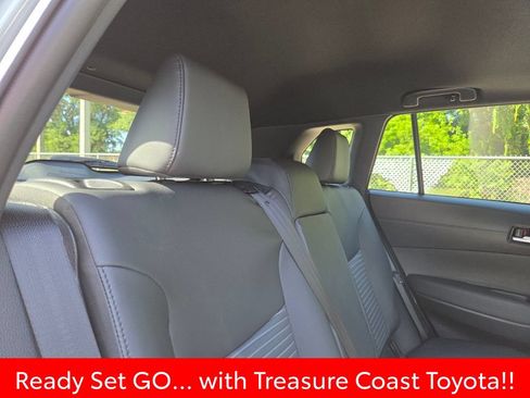 Certified 2023 Toyota Corolla Cross AWD Hybrid w/ Convenience Package image 19