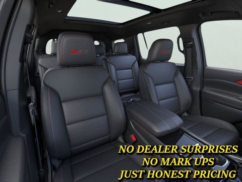New 2026 Chevrolet Traverse Z71 w/ Enhanced Driving Package AWD/4WD image 16