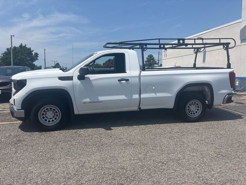 Used 2022 GMC Sierra 1500 Pro w/ Pro Value Package image 3