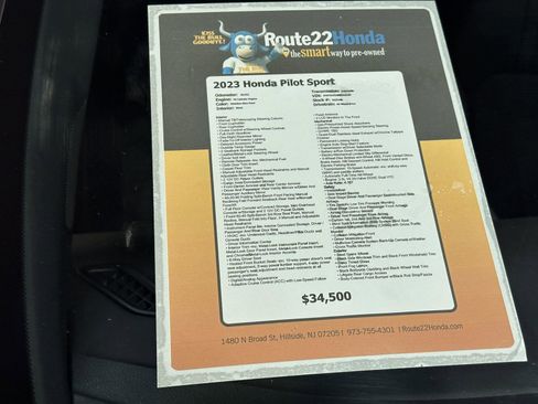 Used 2023 Honda Pilot Sport image 40