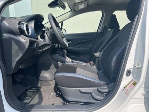New 2025 Nissan Versa SV w/ Trunk Package image 9