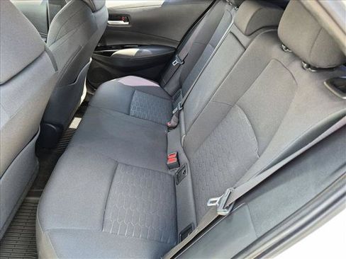 Used 2024 Toyota Corolla SE w/ SE Package FWD image 18