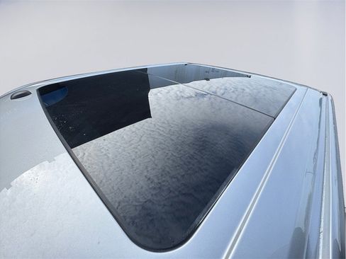 Used 2017 Ford F150 Lariat image 9