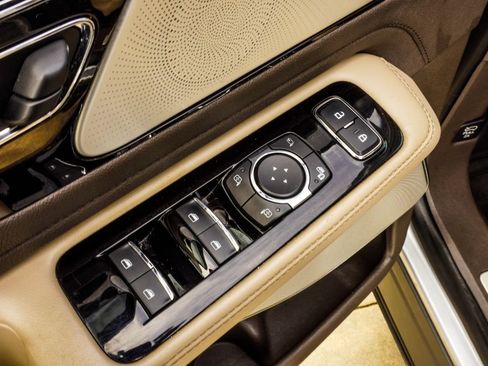 Used 2020 Lincoln Aviator Reserve w/ Equipment Group 202A AWD/4WD image 34