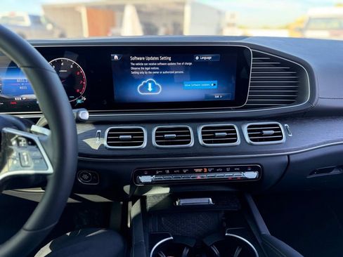 Used 2026 Mercedes-Benz GLE 450 4MATIC Coupe image 9