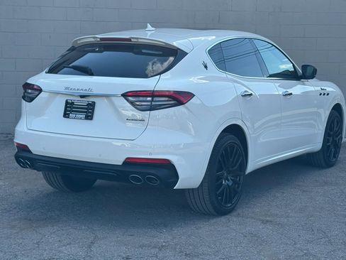 Used 2024 Maserati Levante Modena Ultima AWD/4WD image 7