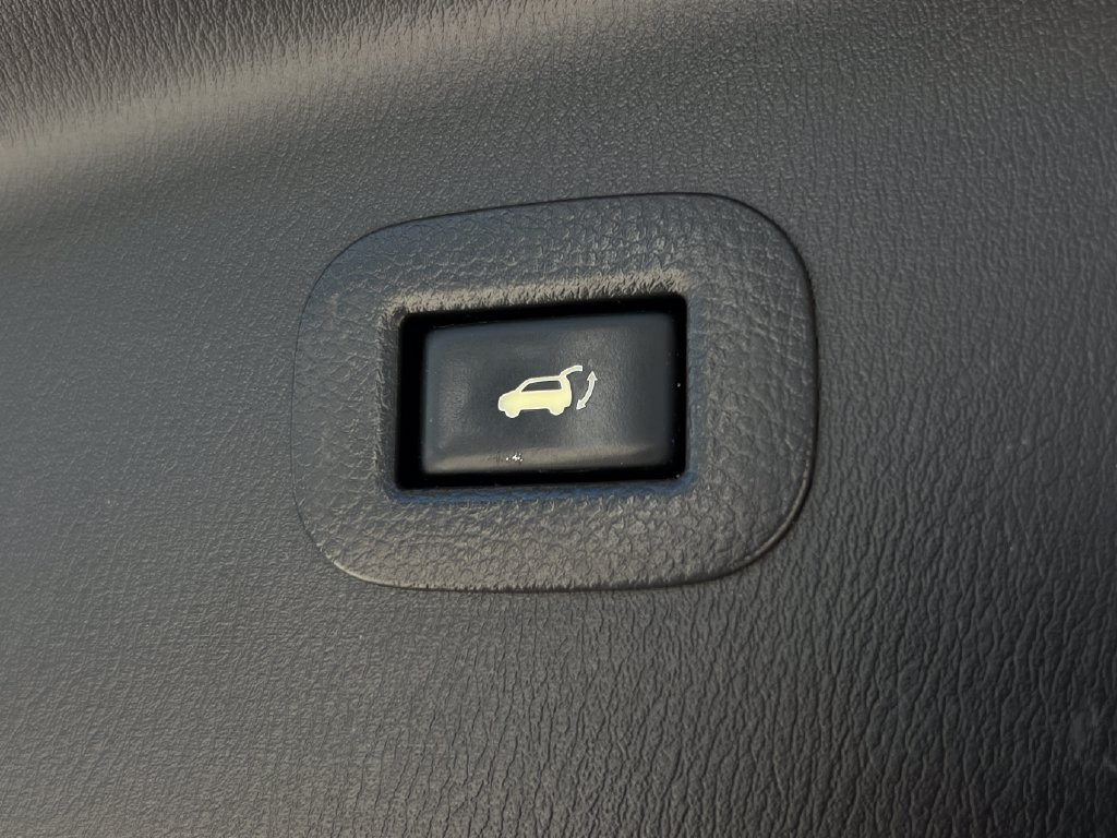 Used 2018 Nissan Armada SL w/ Moonroof Package RWD image 21