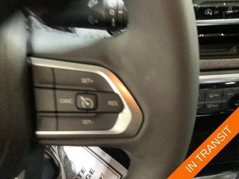 Used 2023 Jeep Compass Latitude w/ Convenience Group AWD/4WD image 26