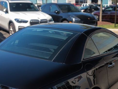 Used 2005 Mercedes-Benz SL 500 image 29