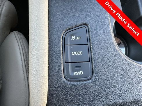 Used 2017 Cadillac XT5 Luxury w/ Driver Awareness Package image 10