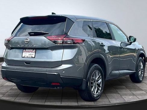 Used 2025 Nissan Rogue S FWD image 6