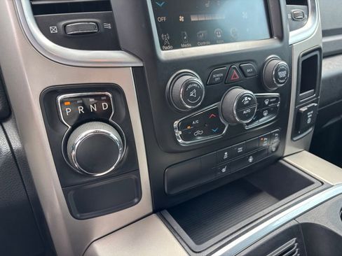 Used 2017 RAM 1500 Lone Star RWD image 17