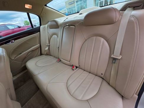 Used 2009 Buick Lucerne CXL FWD image 14