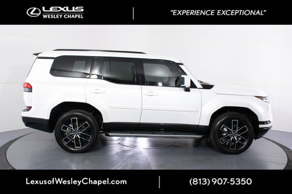 Certified 2026 Lexus GX 550 w/ Accessory Package (31) AWD/4WD image 2