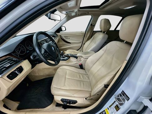 Used 2013 BMW 328i xDrive Sedan AWD/4WD image 13