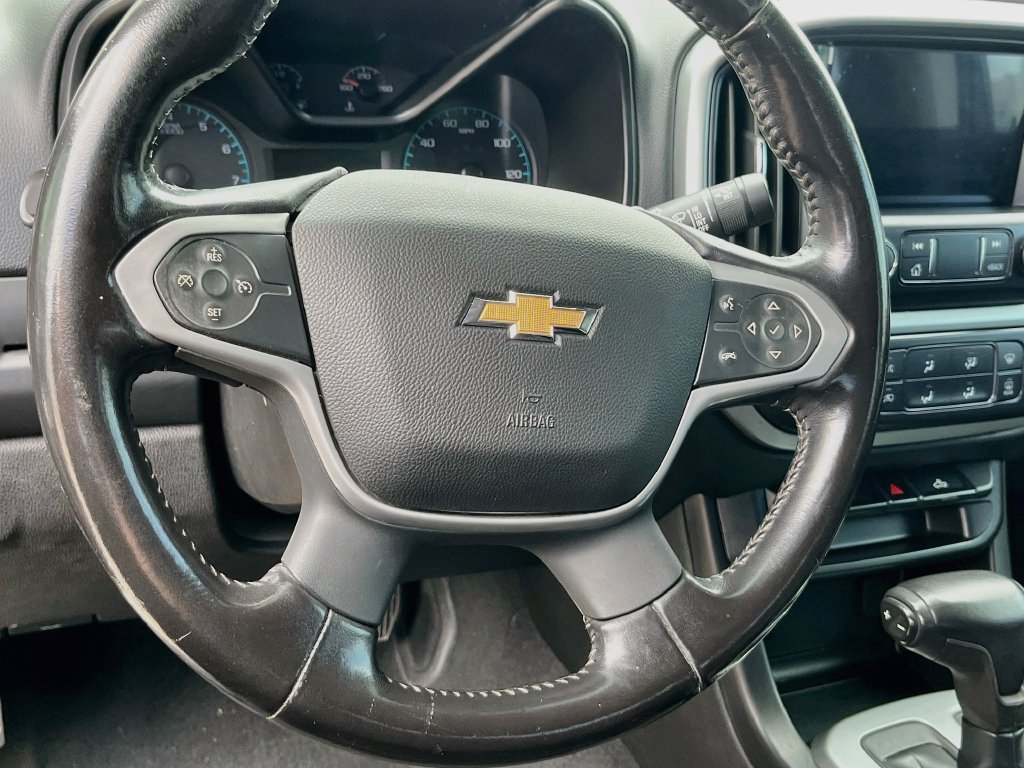 Used 2021 Chevrolet Colorado LT w/ LT Convenience Package RWD image 11