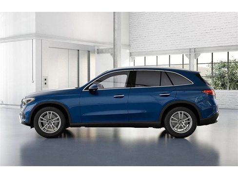 New 2026 Mercedes-Benz GLC 300 4MATIC image 34