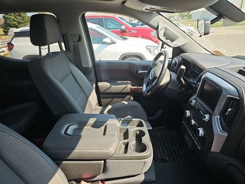 Used 2019 GMC Sierra 1500 SLE w/ SLE Value Package AWD/4WD image 5