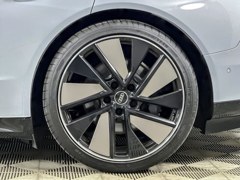 Used 2023 Audi e-tron GT Prestige w/ Prestige Package image 24