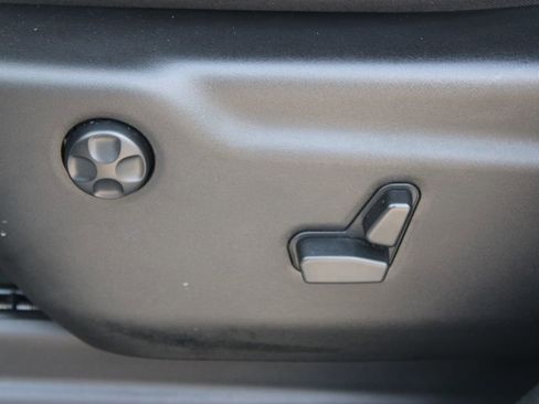 Used 2025 Dodge Durango GT RWD image 19