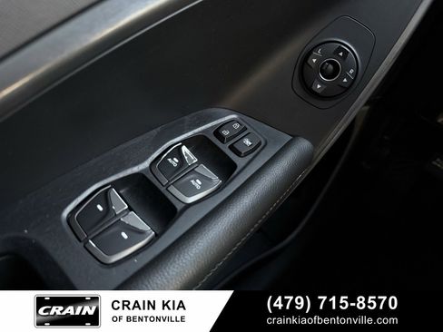 Used 2018 Hyundai Santa Fe Sport w/ 2.4L Value Package 02 image 11