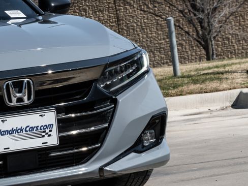 Used 2022 Honda Accord Sport image 7