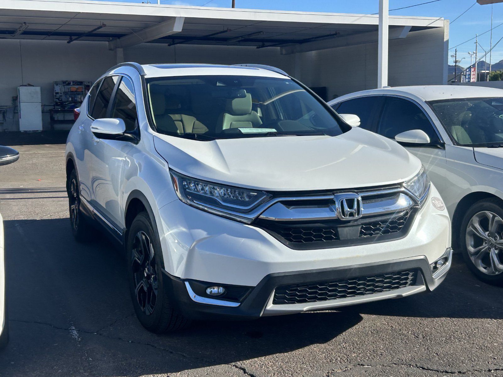 Used 2019 Honda CR-V Touring image 5