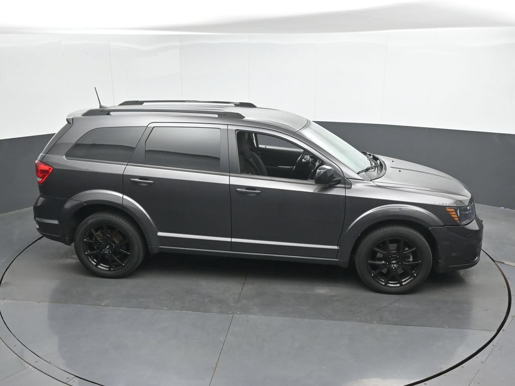 Used 2019 Dodge Journey SE w/ Connectivity Group FWD image 32