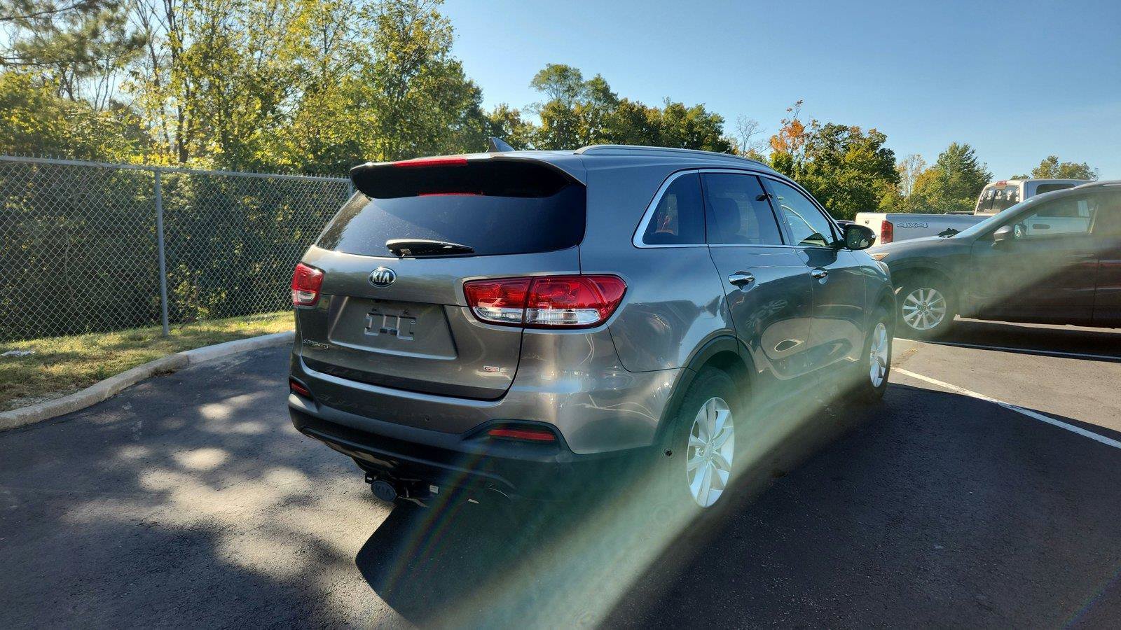 Used 2016 Kia Sorento FWD w/ LX Convenience Package image 8