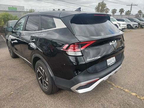 Certified 2023 Kia Sportage LX FWD image 10