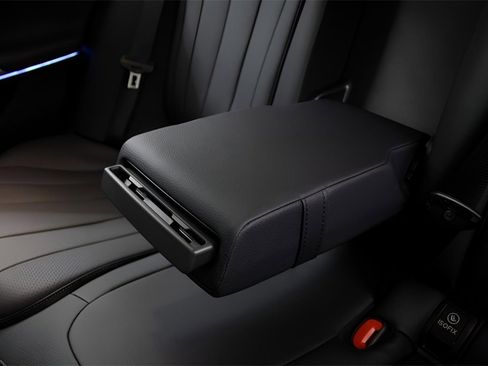 Used 2024 Mercedes-Benz E 350 E 350 image 29