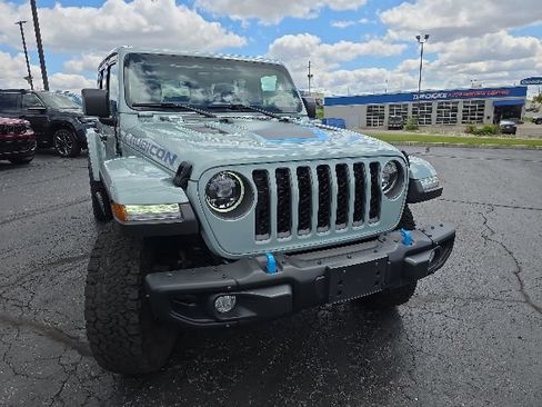 Used 2023 Jeep Wrangler Unlimited Rubicon 4xe w/ Steel Bumper Group AWD/4WD image 11