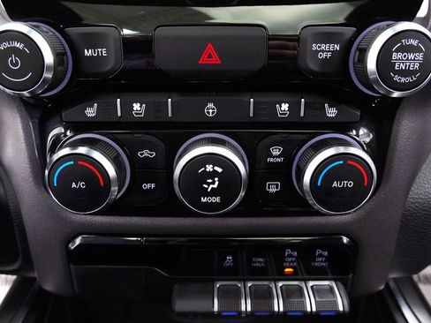 Used 2022 RAM 1500 Laramie w/ Sport Appearance Package image 32