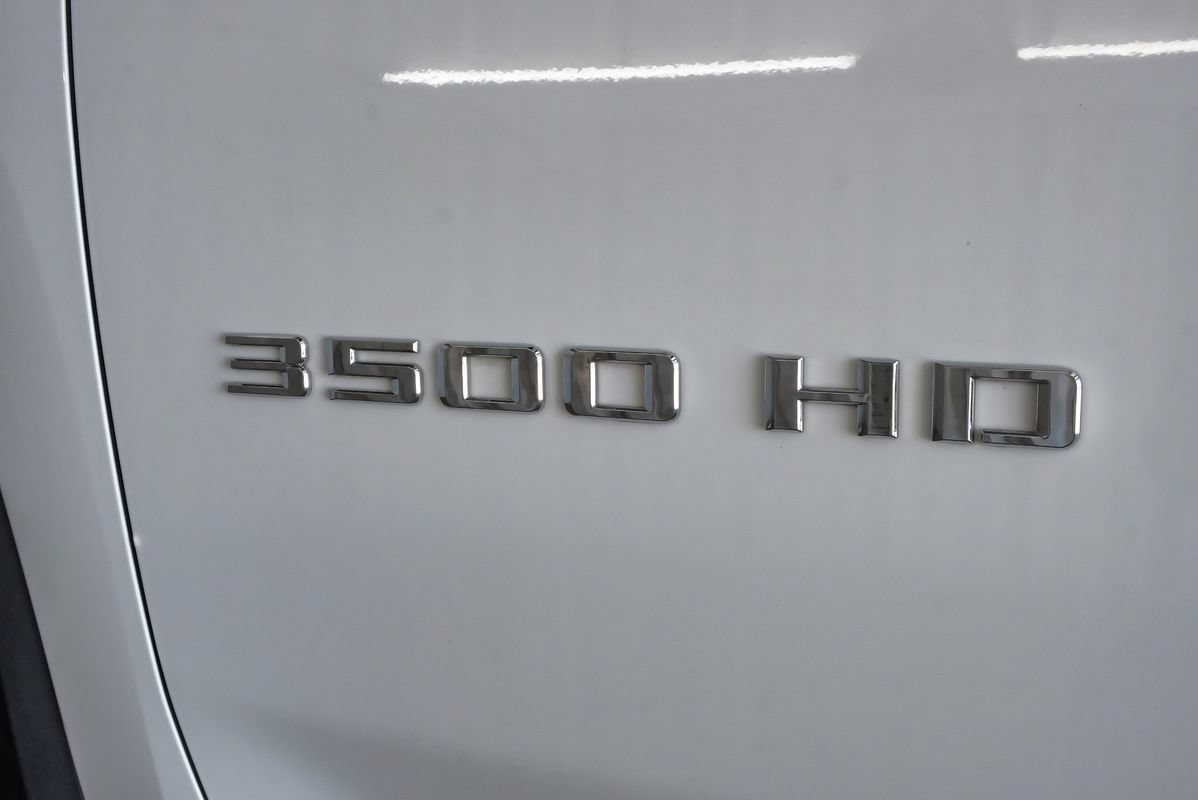 Used 2024 Chevrolet Silverado 3500 W/T w/ WT Convenience Package AWD/4WD image 44