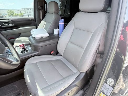 Used 2023 Chevrolet Tahoe LT AWD/4WD image 5