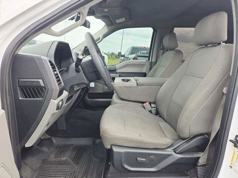 Used 2020 Ford F150 XLT w/ Trailer Tow Package image 12