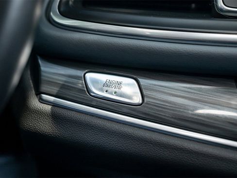 Used 2024 Buick Enclave Essence w/ Sport Touring Edition image 29