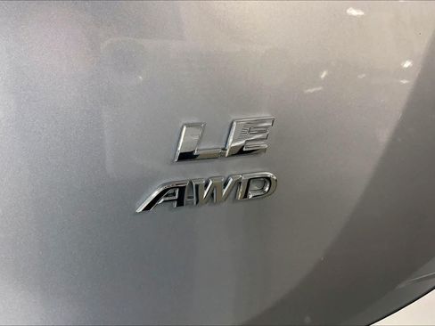 Used 2017 Toyota RAV4 LE w/ All Weather Liner Package AWD/4WD image 10