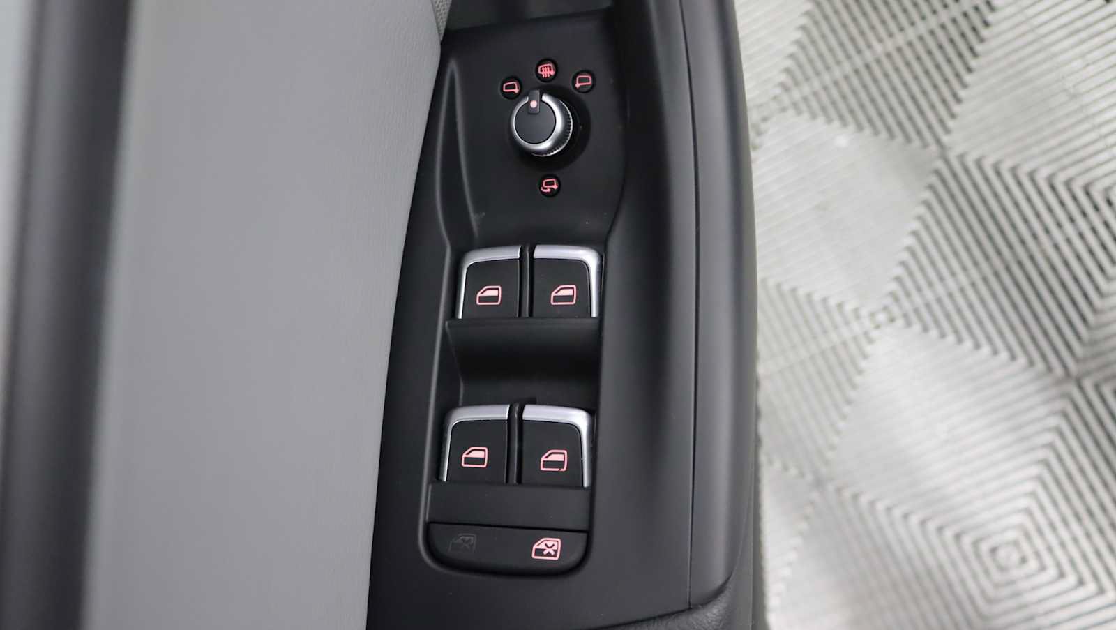 Used 2016 Audi Q3 2.0T Prestige AWD/4WD image 20