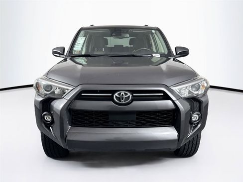 Used 2021 Toyota 4Runner SR5 AWD/4WD image 7