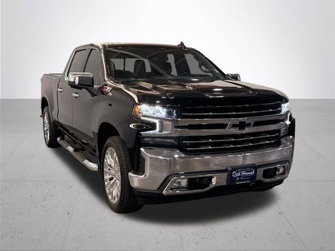 Used 2020 Chevrolet Silverado 1500 LTZ w/ LTZ Premium Package image 8