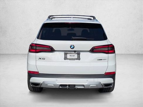 Used 2022 BMW X5 sDrive40i w/ Premium Package RWD image 4