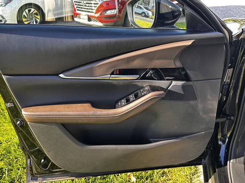 Certified 2025 MAZDA CX-30 2.5 Turbo w/ Premium Plus Pkg image 20