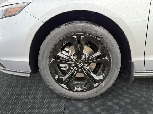 New 2025 Honda Accord SE image 8