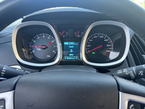 Used 2016 Chevrolet Equinox LT w/ Convenience Package image 19