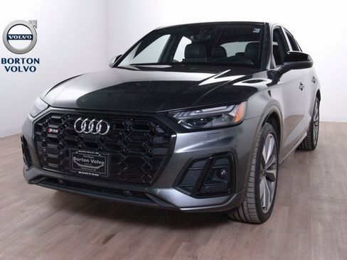 Used 2021 Audi SQ5 Prestige w/ Prestige Package image 1